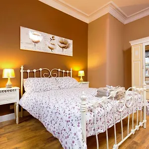 Stylish Near Royal Mile , Edinburgh United Kingdom