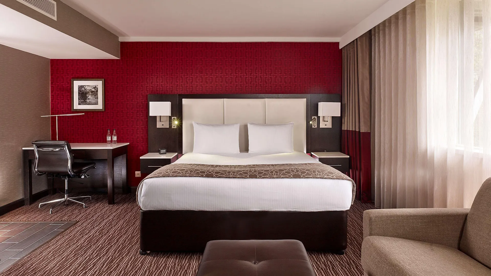 Doubletree By Hilton Hotel Nottingham - Gateway