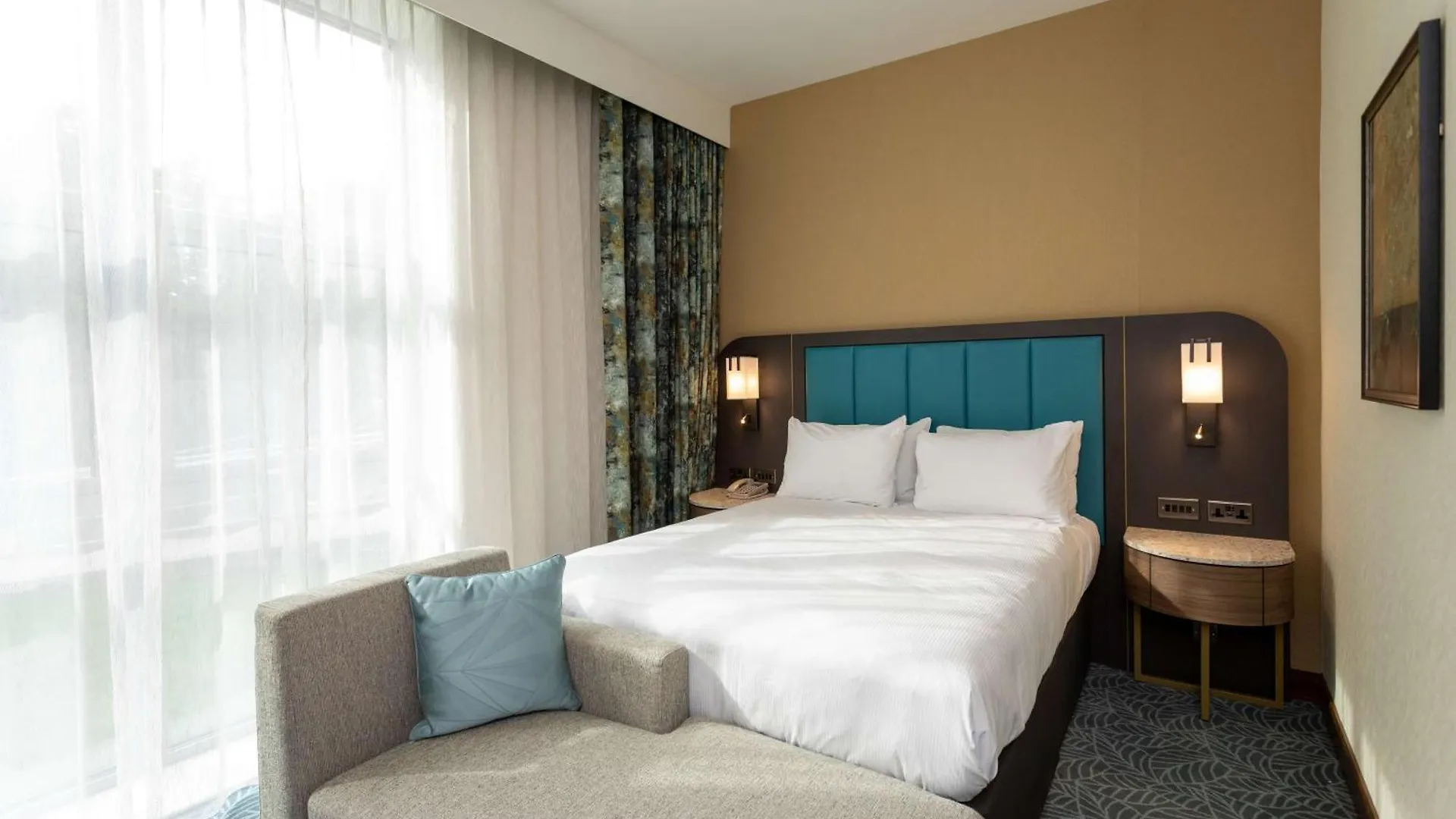 Doubletree By Hilton Hotel Nottingham - Gateway 4*,