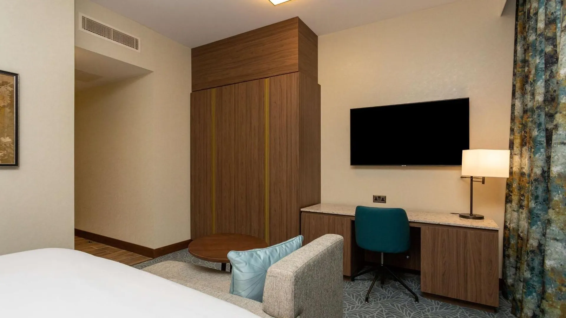 Doubletree By Hilton Hotel Nottingham - Gateway 4*,  United Kingdom
