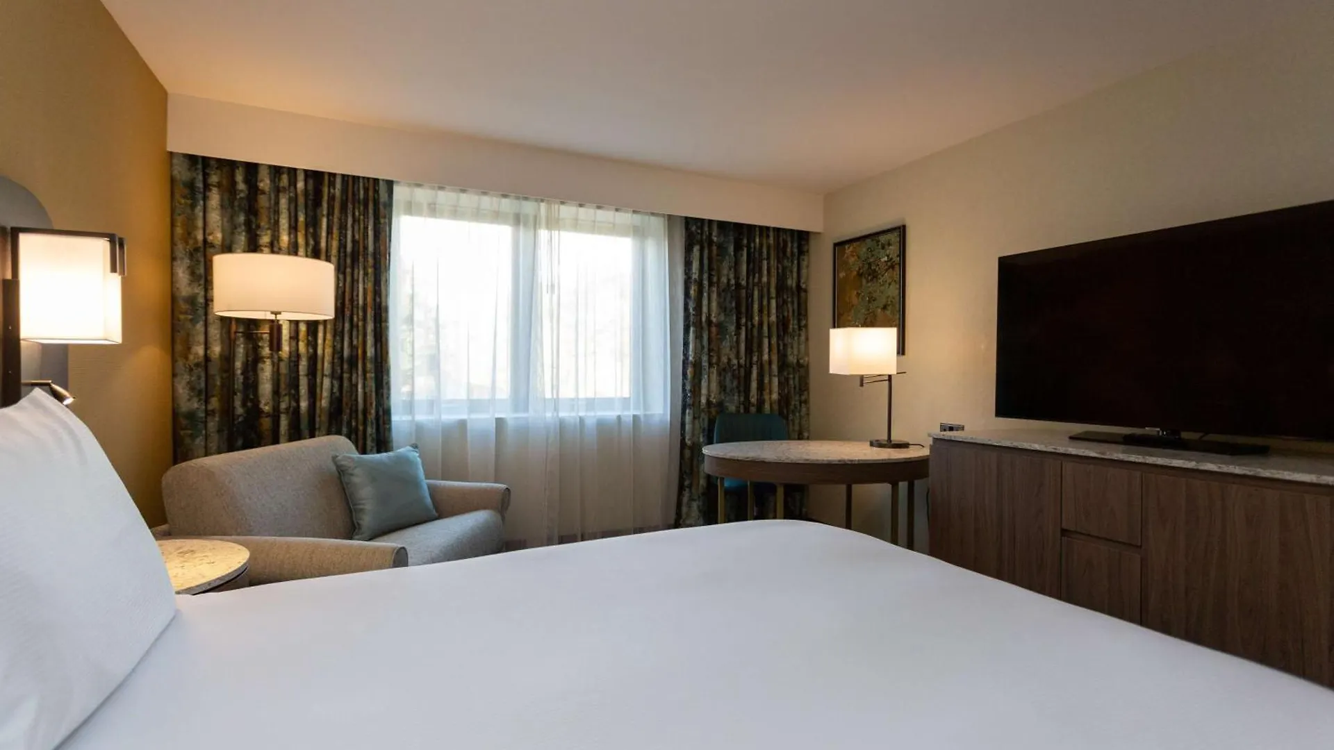 Doubletree By Hilton Hotel Nottingham - Gateway